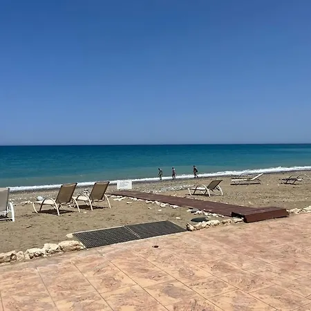 Leda וילה